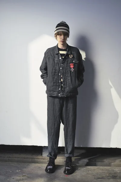 Look 35